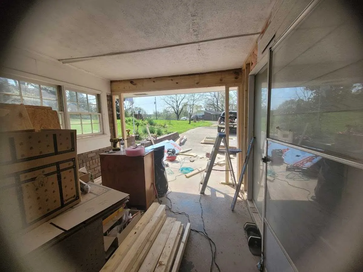 Air movers and dehumidifier for Drying & Dehumidification in Waldorf